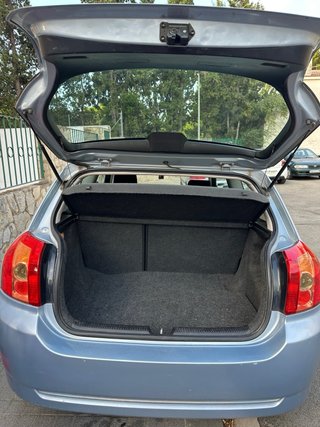 Toyota Corolla 2003