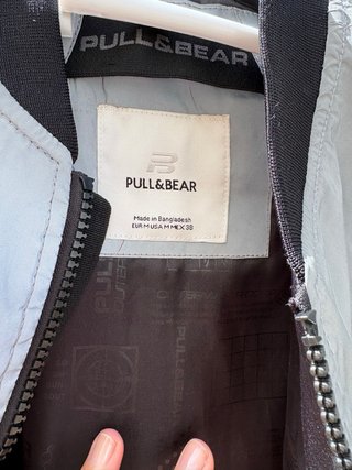 Chaqueta Bomber Reflectante Pull&Bear Talla M