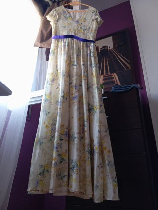 Vestido Seda Estampado Flores Dolores Promesas