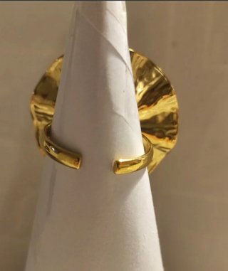 Anillo Flor Perla Acero Inoxidable Dorado