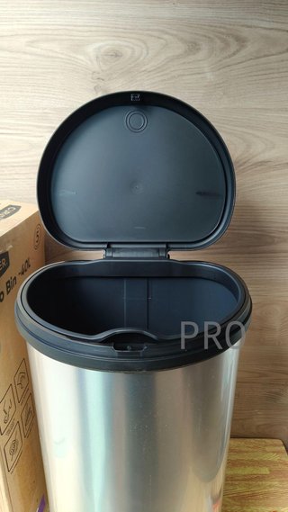 Cubo de basura Touch 40L