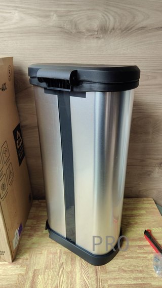 Cubo de basura Touch 40L