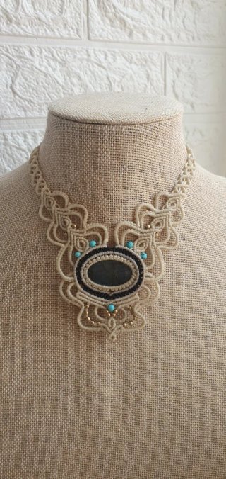 Gargantilla Macramé Piedra Turquesa Beige