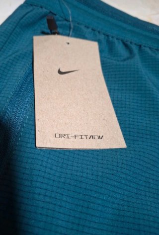 nike dri-fit adv hybride running Talla M