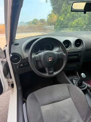 150.000KM SEAT IBIZA PEGATINA C ITV RECIEN PASADA!
