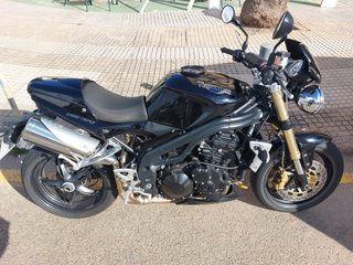 Triumph Speed Triple 1050