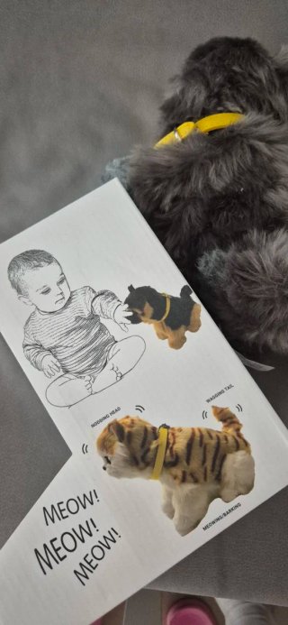 Gato de peluche gris