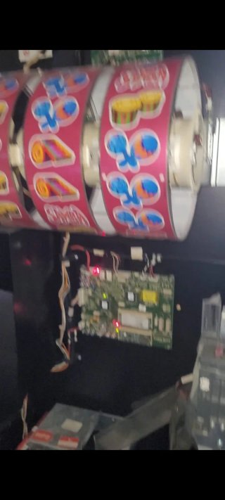 Máquina tragaperras Carnaval GiGames dada de baja