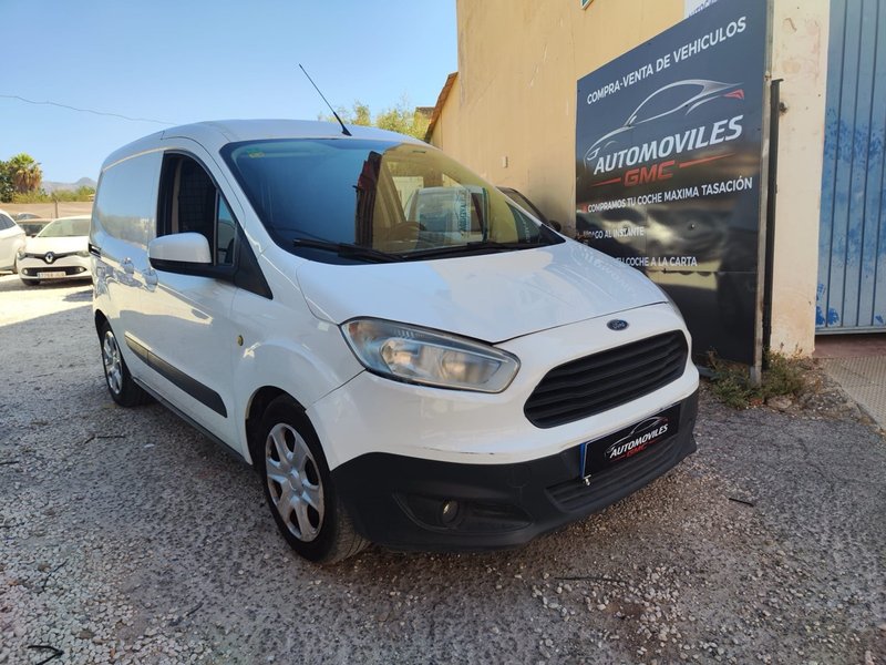 Ford Transit Courier 2014 - foto 1