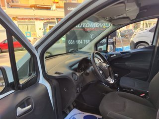 Ford Transit Courier 2014