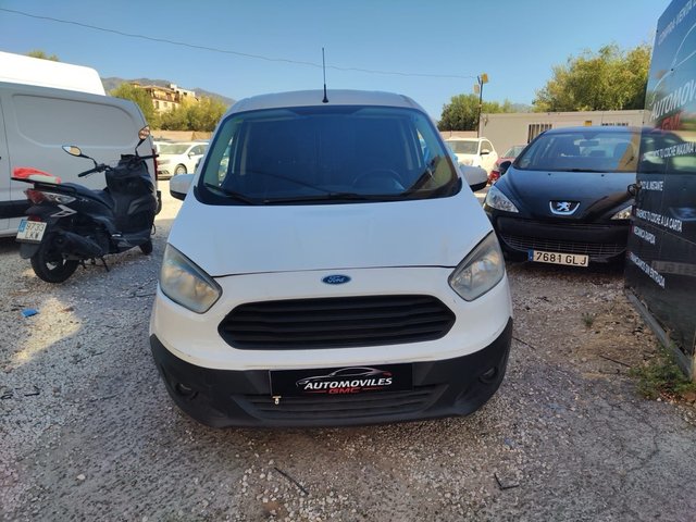 Ford Transit Courier 2014