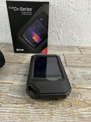Cámara de imágenes térmicas - FLIR