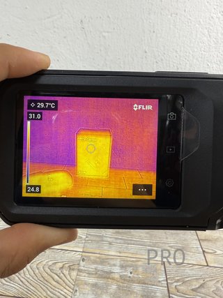 Cámara de imágenes térmicas - FLIR