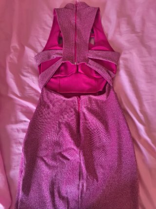 Vestido fiesta rosa brillante