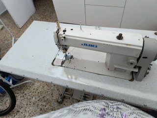Máquina de coser industrial JUKI