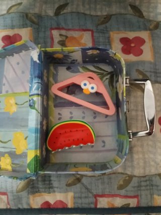 Maletita infantil de cartón