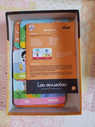 Puzzle Los Opuestos Diset 12 piezas