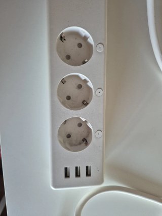 Regleta 3 enchufes + 3 USB