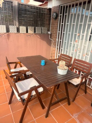 Conjunto de Mesa y 4 Sillas de terraza Madera