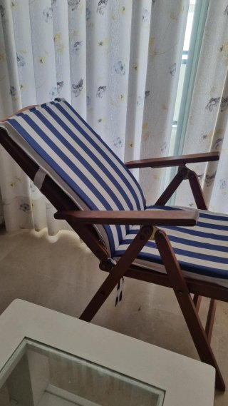 Butaca reclinable de teca