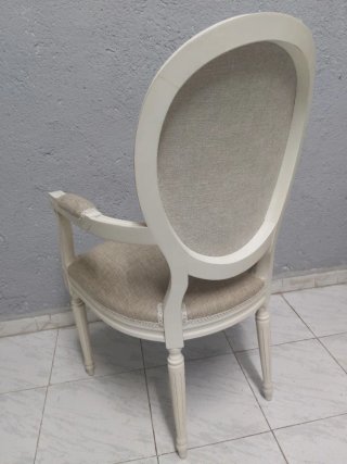Butacas  madera Blanca tela en tono beige
