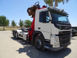 Volvo FM 450-CAMIONES GANCHO + GRUA