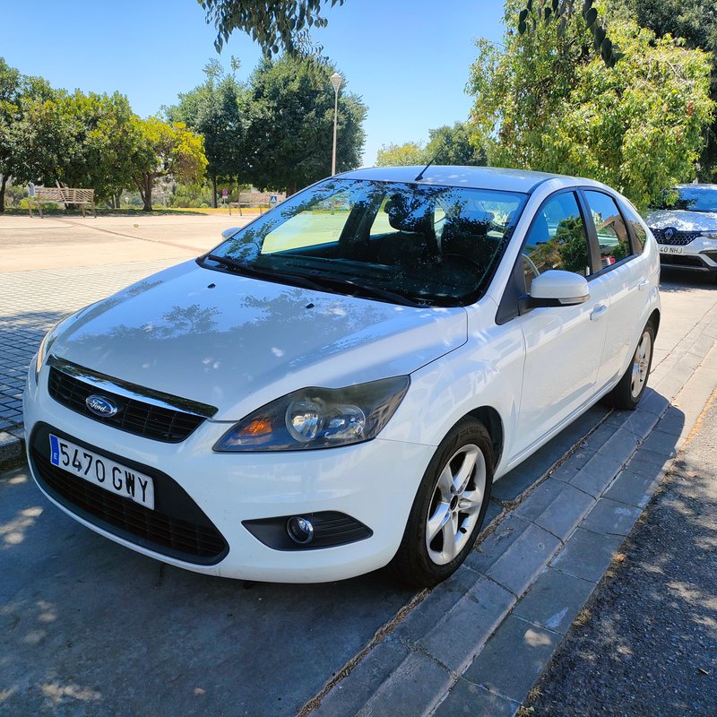 Ford Focus berlina Trend 1.6 TDCi 109 CV (5p) - foto 1