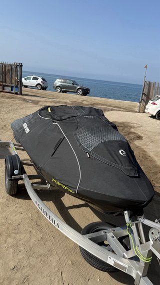 SEA-DOO 300 APEX  2023 + REMOLQUE + FUNDA + AUDIO