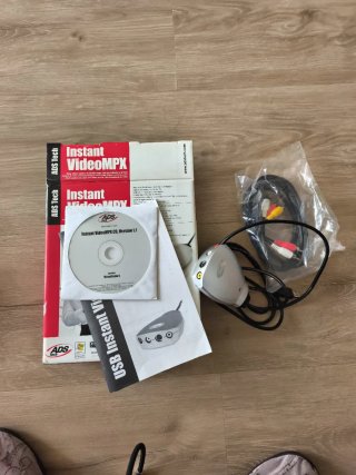 ADS Tech Instant Video MPX Capturadora Video