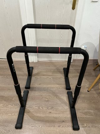 Barras paralelas para ejercicio