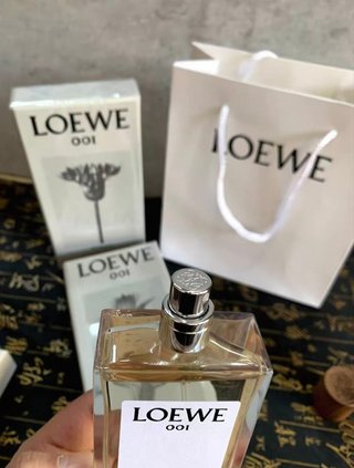 Loewe 001 Woman Eau de Parfum 100ml