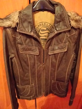 Chaqueta de piel para mujer