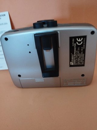 Reproductor Cassette Mini Nevir NVR-264