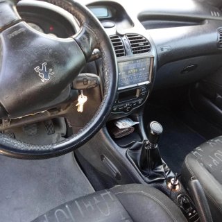 Peugeot 206 2004