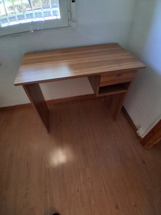 Cama juvenil con cabecero y colchón