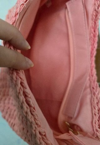 Bolso rafia rosa artesanal