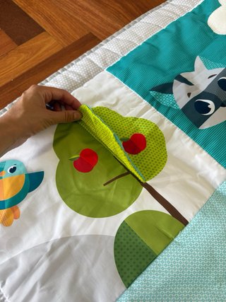 Manta de actividades para bebé Tiny Love