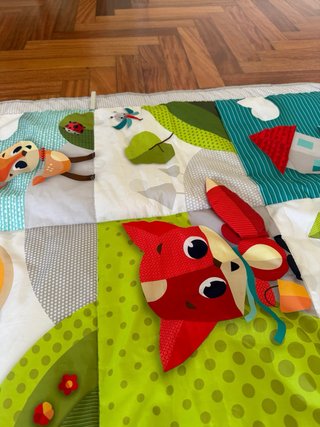 Manta de actividades para bebé Tiny Love