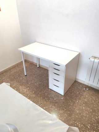 Scrivania Ikea Lagkapten + Cassettiera Álex