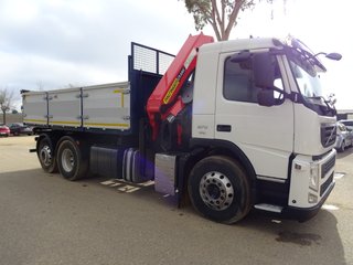 Volvo FM 370-CAMIONES GRUA
