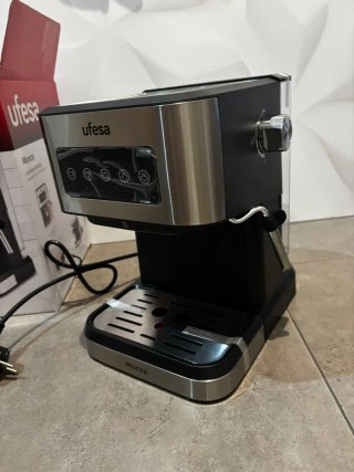 Cafetera Ufesa Monza