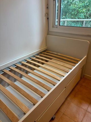 Cama individual con somier y cajones