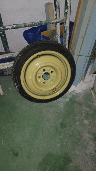 Rueda de repuesto Mazda