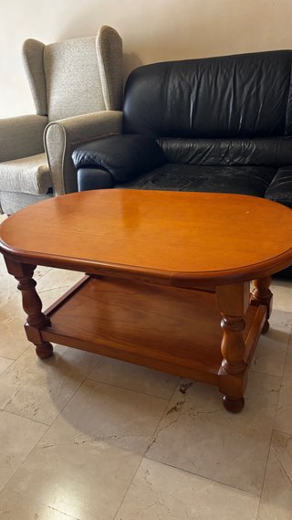 Mesa de centro ovalada provenzal