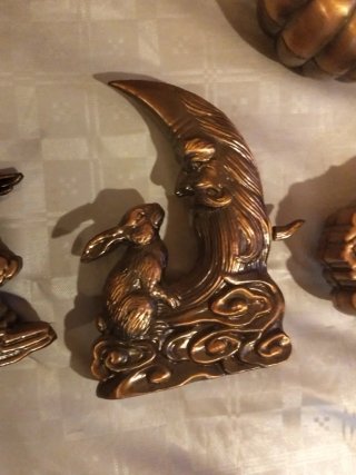 Mechero Vintage Bronce Luna Conejo
