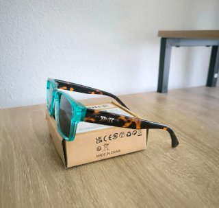 Gafas de sol vintage turquesa y carey