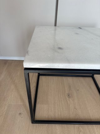 Mesa Auxiliar Mármol y Metal Zara Home