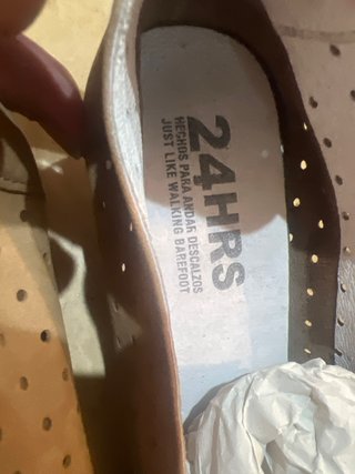 Zapatos cómodos 24HRS marrones sin estrenar