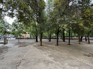 Piso en alquiler en El Juncal - Av. de la Paz en Sevilla