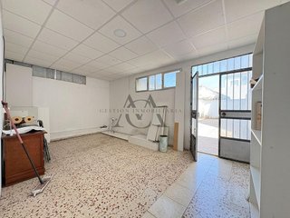 Local comercial en venta en Centro en Lucena